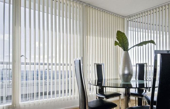 Вертикальные <br/> <p>от 7 у.е.</p>